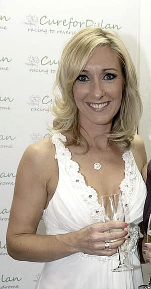 Vicky Gomersall, 40'