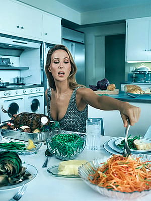 Nikki Glaser, 41'