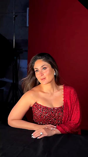 Kareena Kapoor, 45'