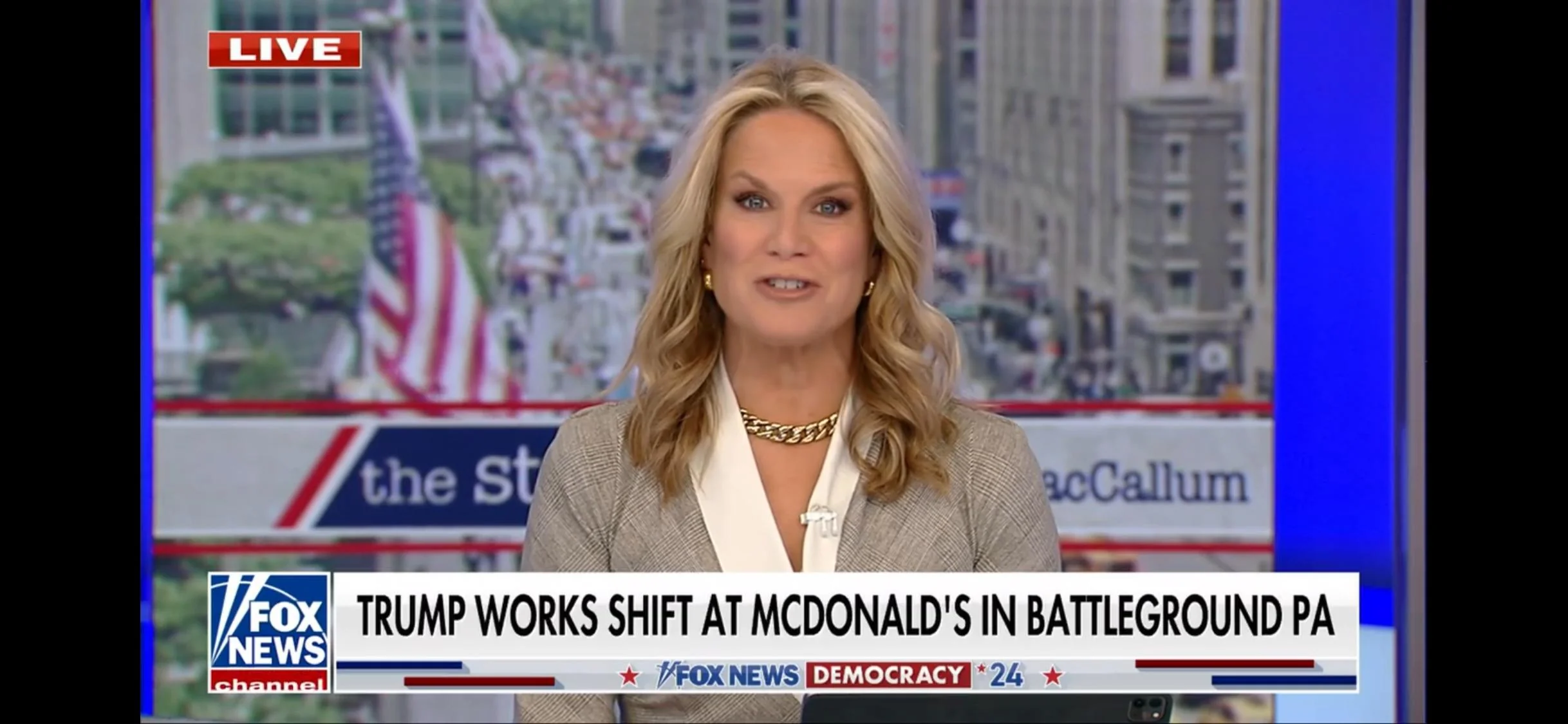 Martha MacCallum, 60 picture 2 of 10