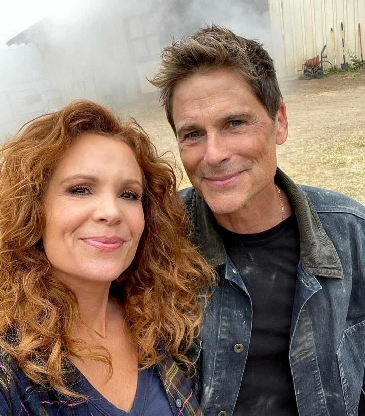 Robyn Lively, 52 picture 3 of 3