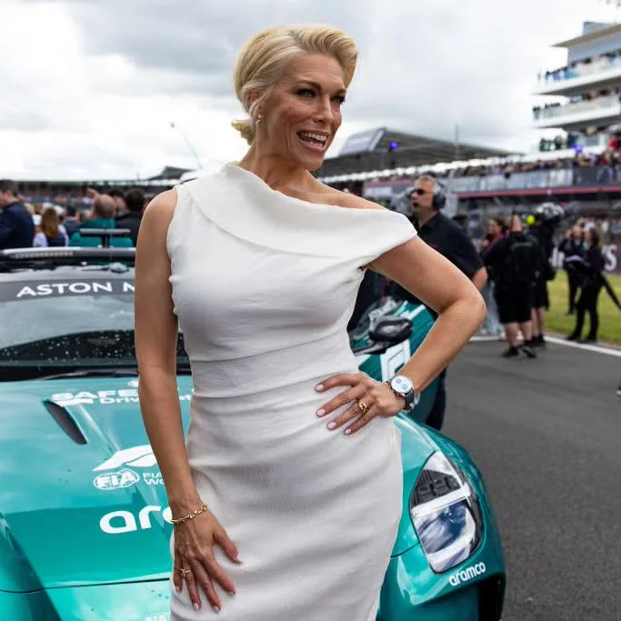 Hannah Waddingham, 50 picture 1 of 1