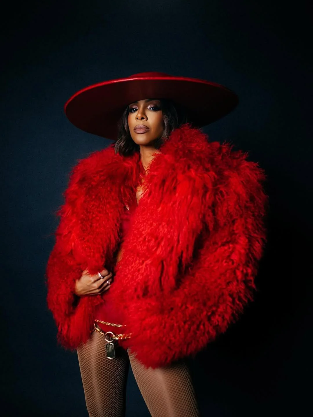 Kelly Rowland, 44 picture 2 of 3