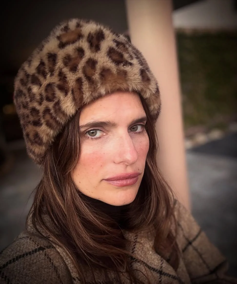 Lake Bell, 46 picture 1 of 1