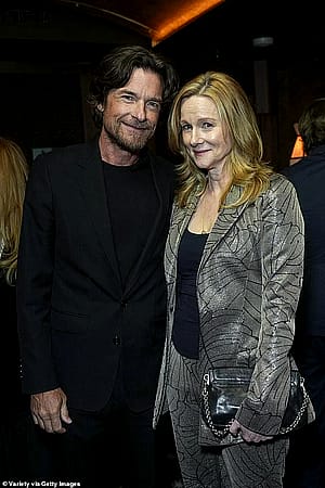 Laura Linney, 61'
