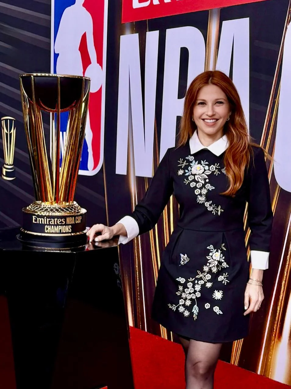 Rachel Nichols, 52 picture 1 of 1