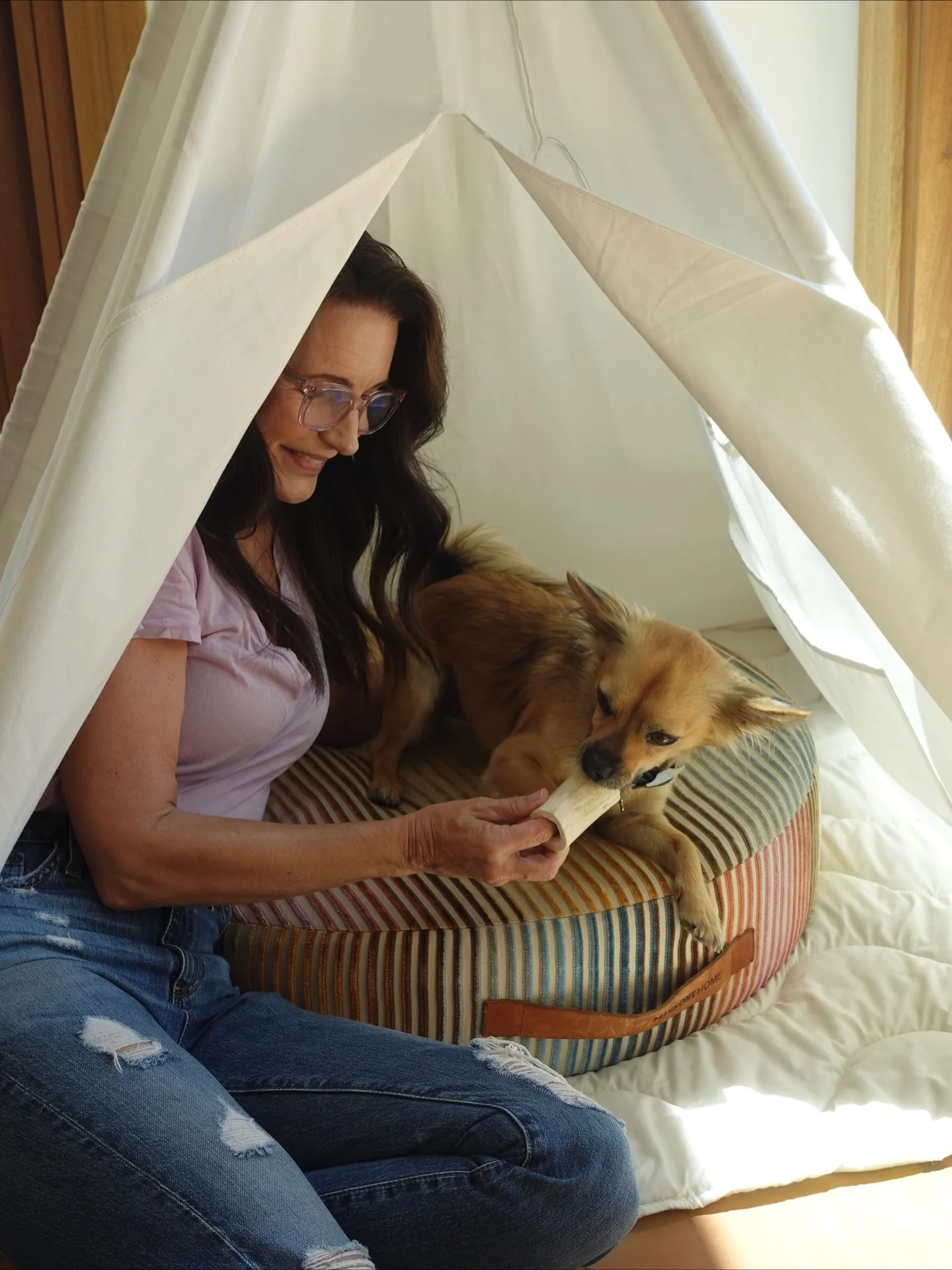 Kristin Davis, 60 picture 1 of 2
