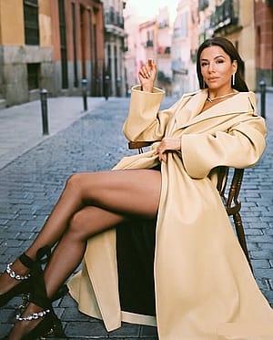 Eva Longoria, 49'
