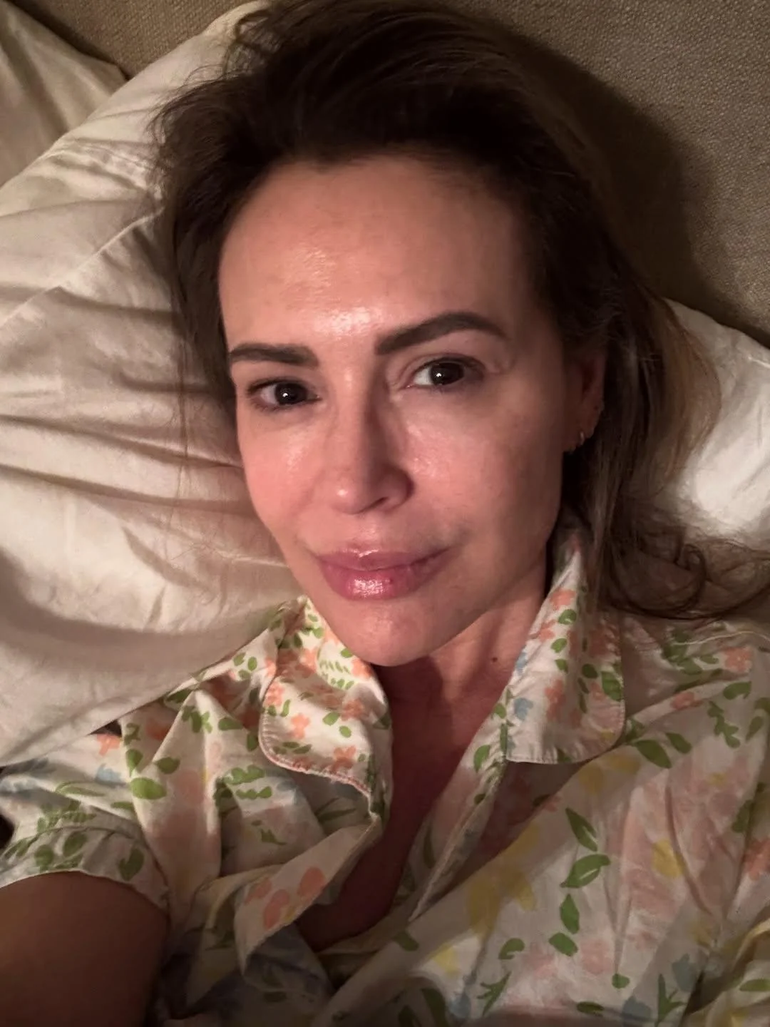 Alyssa Milano, 53 picture 1 of 1