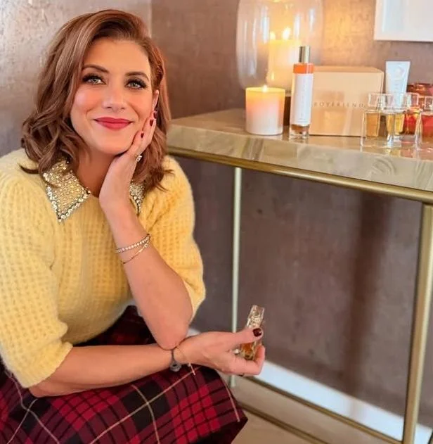 Kate Walsh, 58 picture 2 of 2