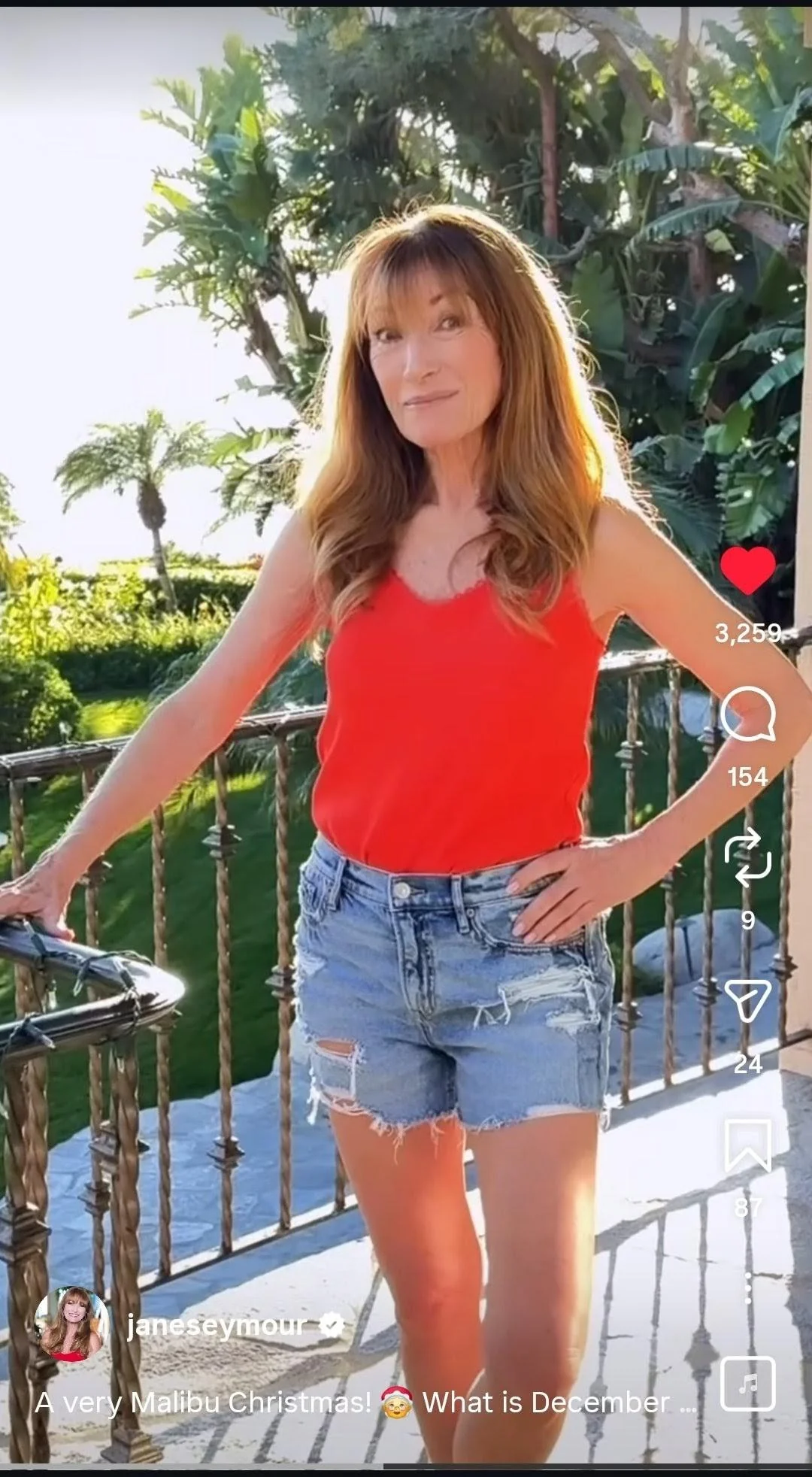 Jane Seymour, 74 picture 2 of 2