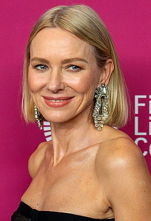 Naomi Watts, 57'