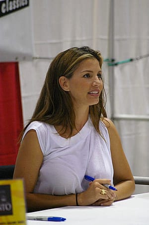 Charisma Carpenter, 48'