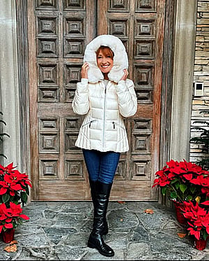 Jane Seymour, 74'