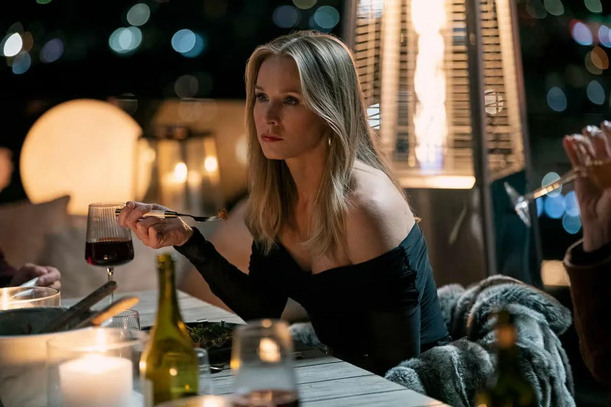 Kristen Bell, 44 picture 1 of 1