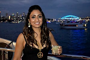 Isa Guha, 40'