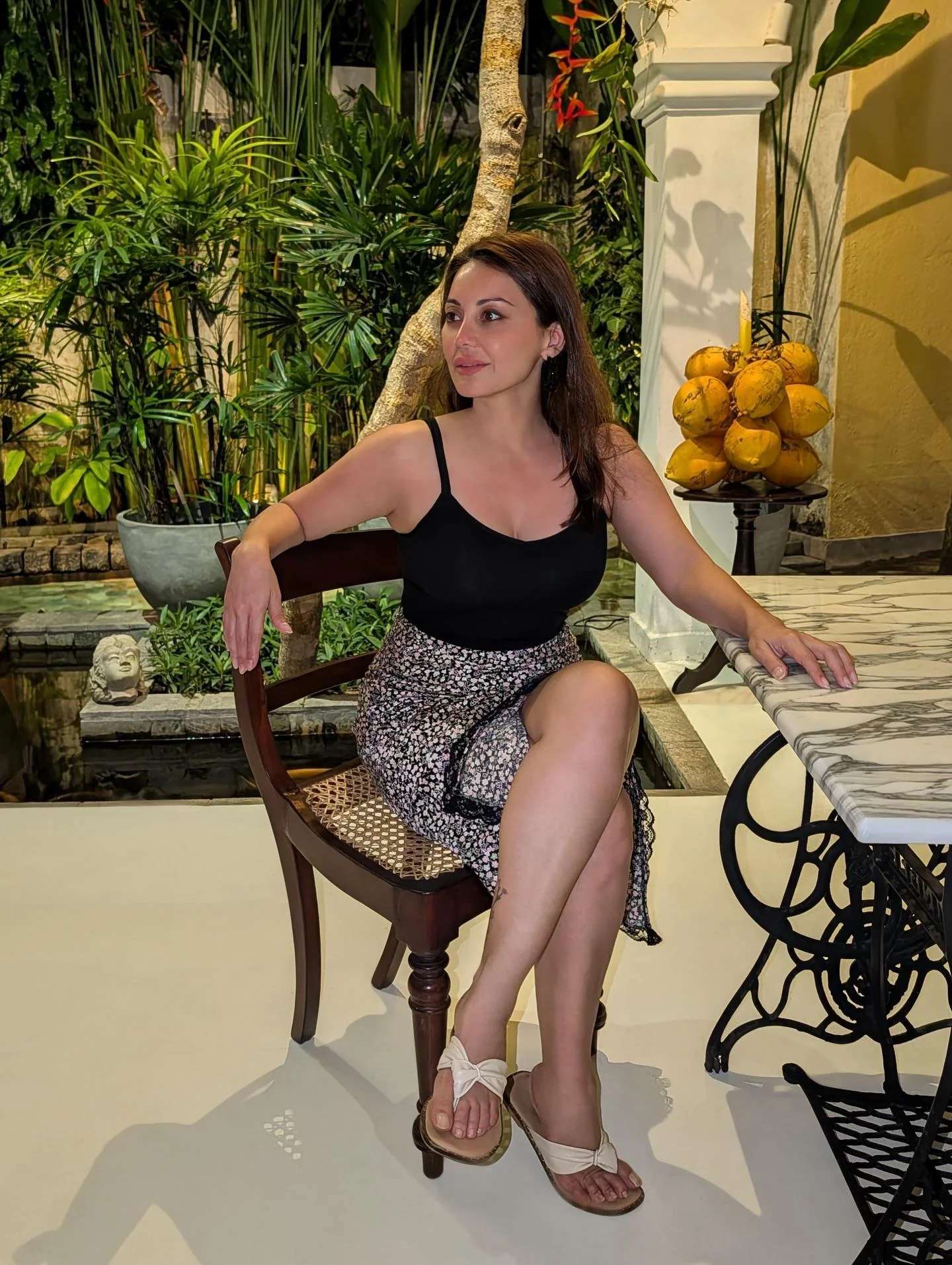 Minisha Lamba, 40 picture 1 of 1