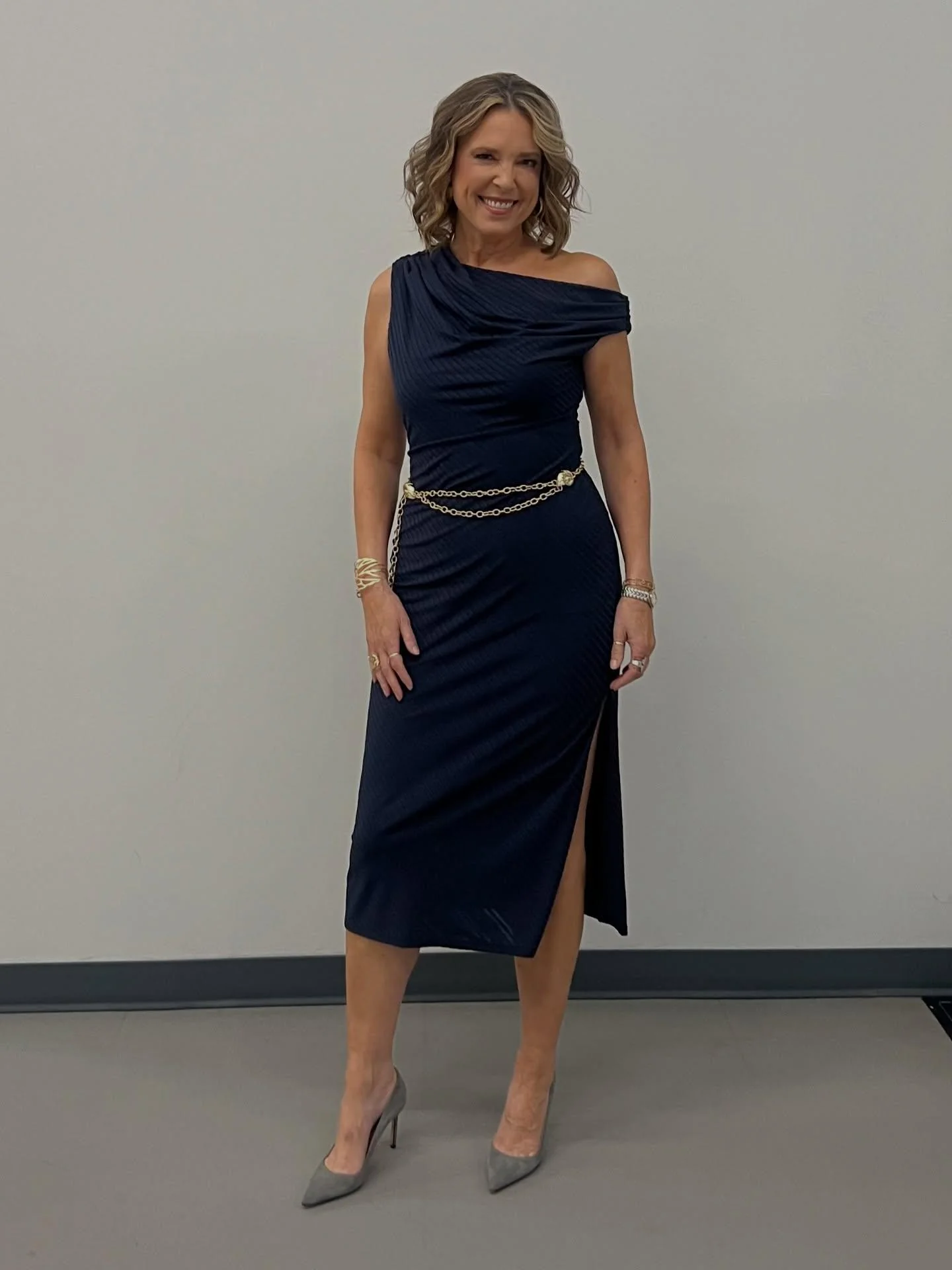 Hannah Storm, 63 picture 1 of 1