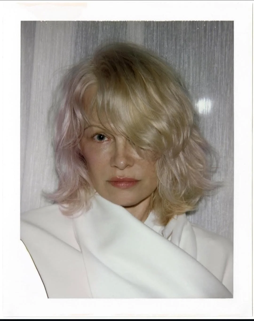 Pamela Anderson, 58 picture 3 of 3