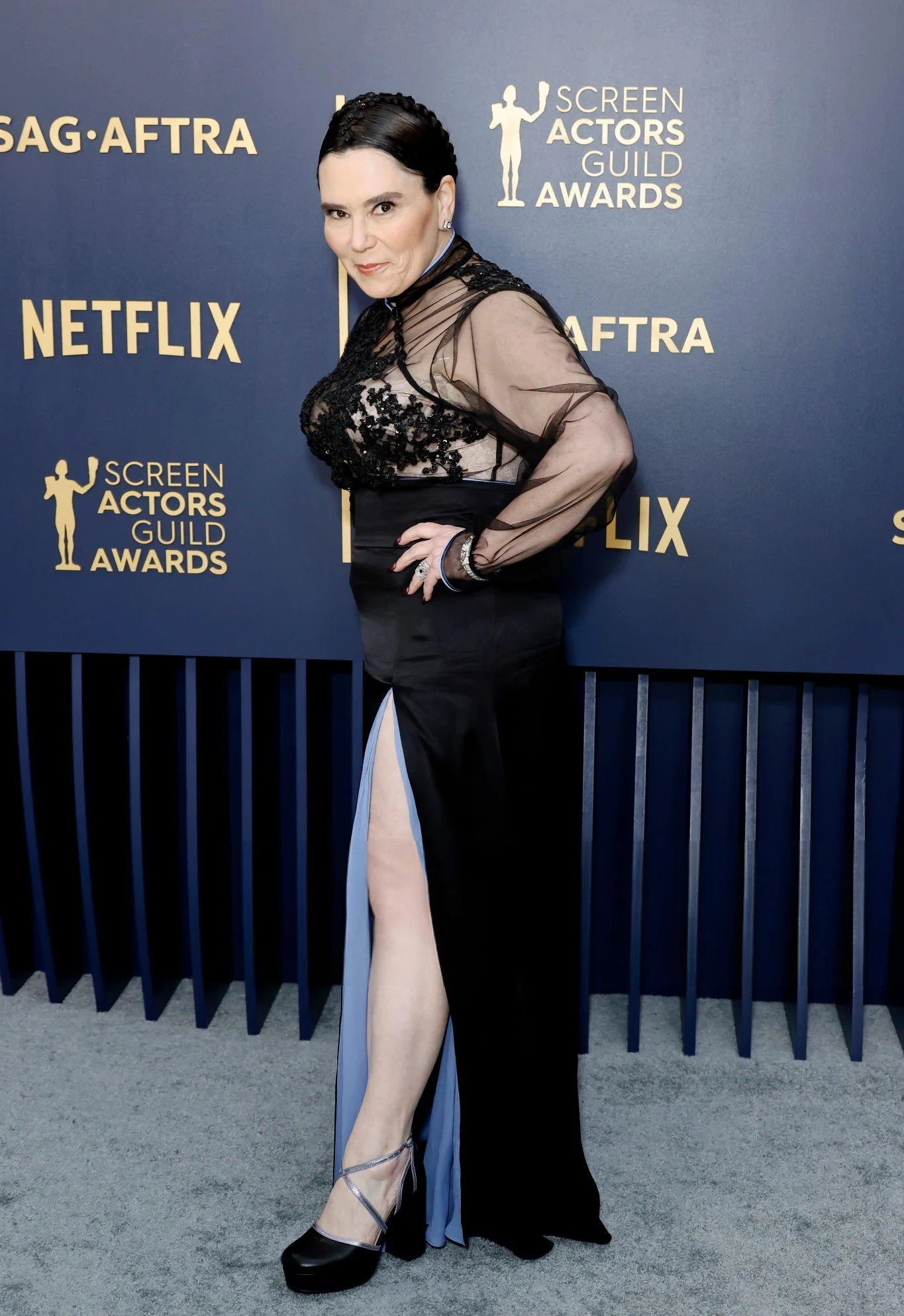 Alex Borstein, 53 picture 9 of 12
