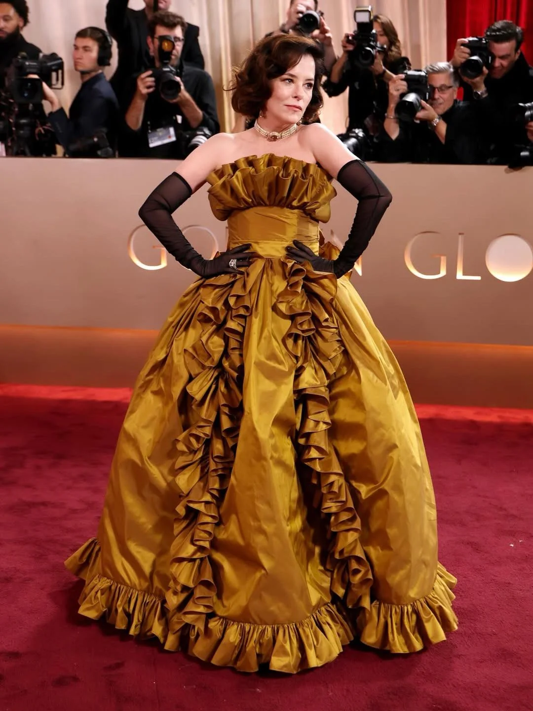 Parker Posey, 57 picture 2 of 4