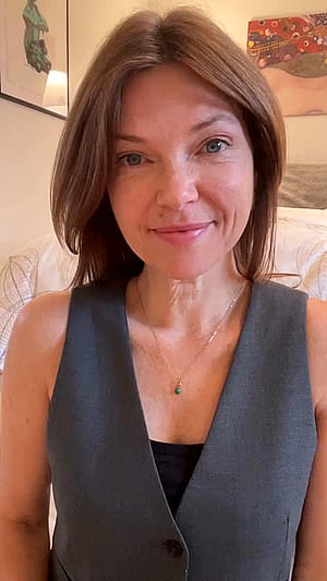 Nicole deBoer, 55'
