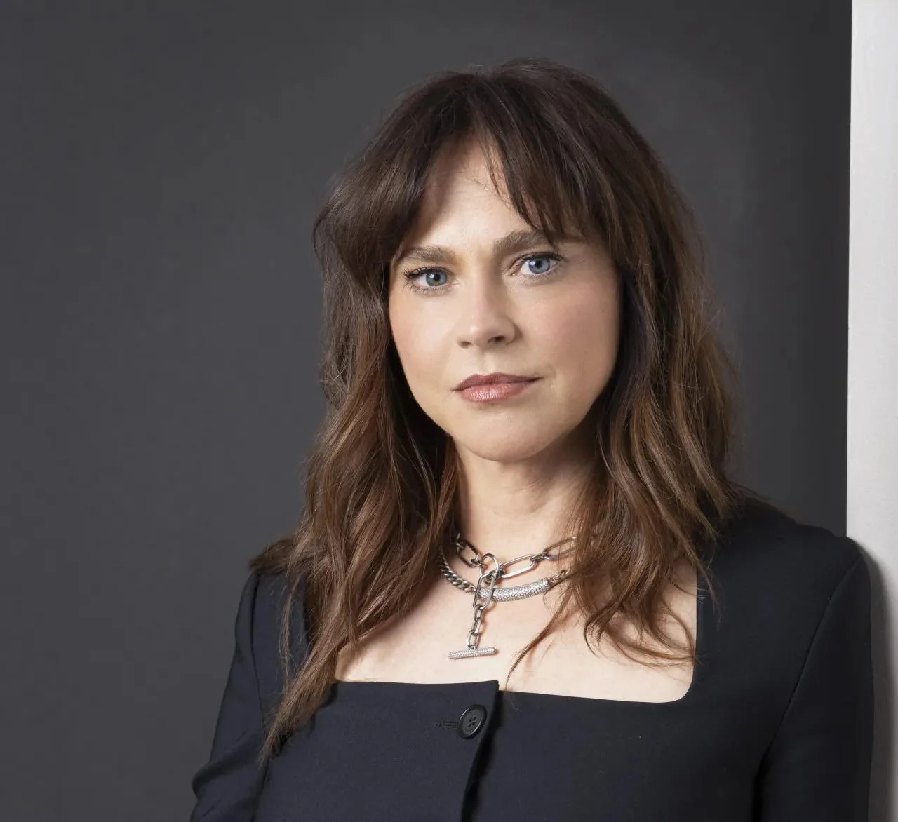 Fiona Dourif, 43 picture 1 of 1