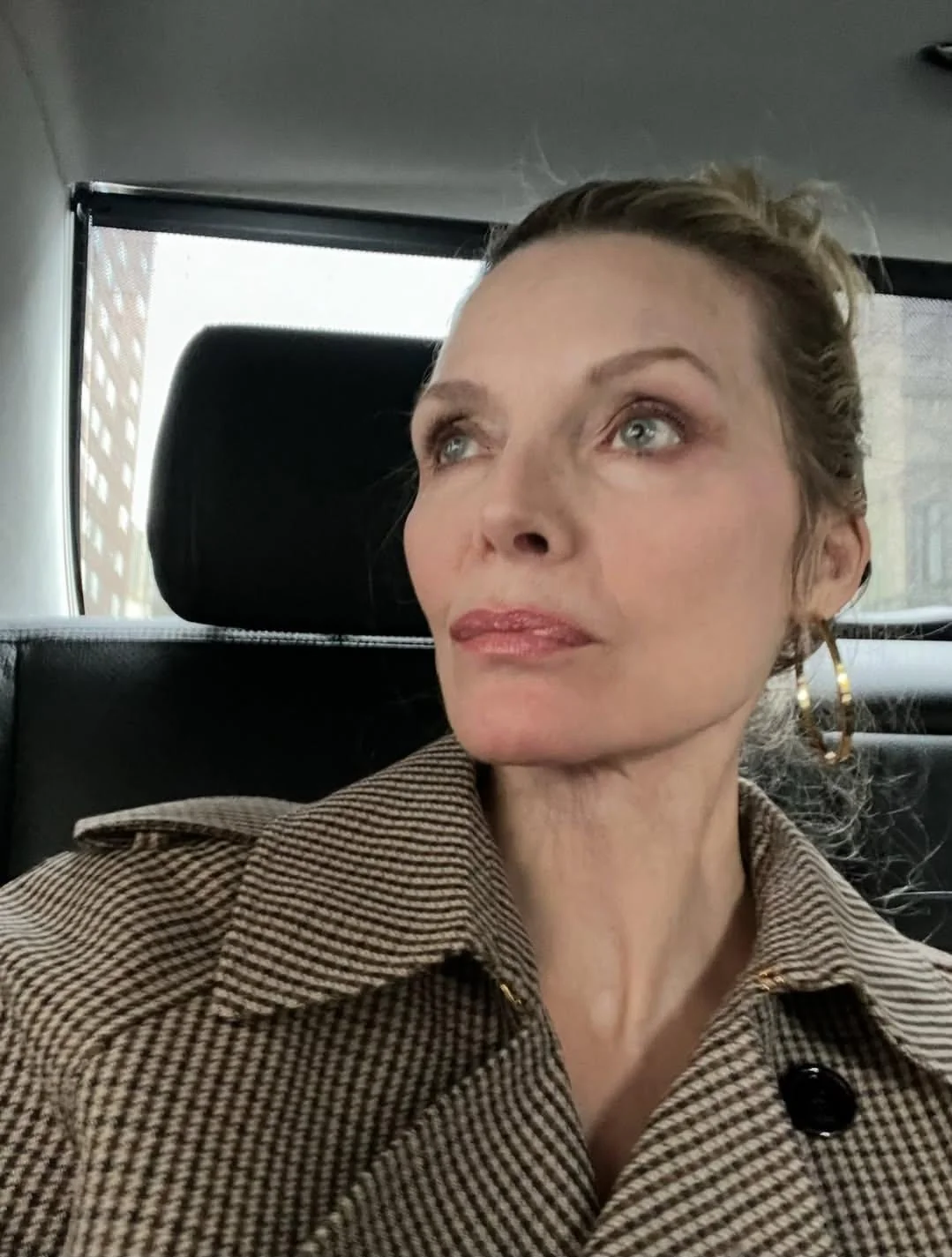 Michelle Pfeiffer, 68 picture 1 of 1
