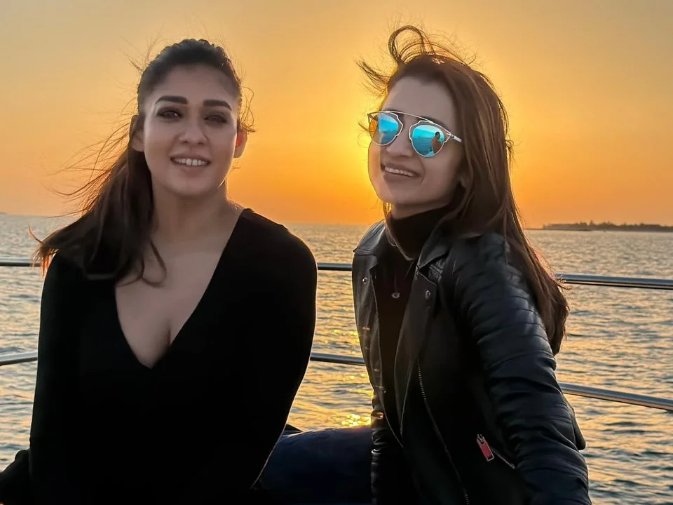 Nayanthara, 41 & Trisha Krishnan, 42 picture 3 of 6