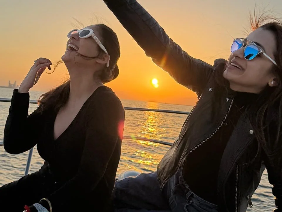Nayanthara, 41 & Trisha Krishnan, 42 picture 6 of 6