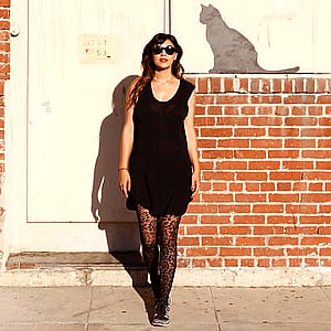 Hannah Simone, 45'