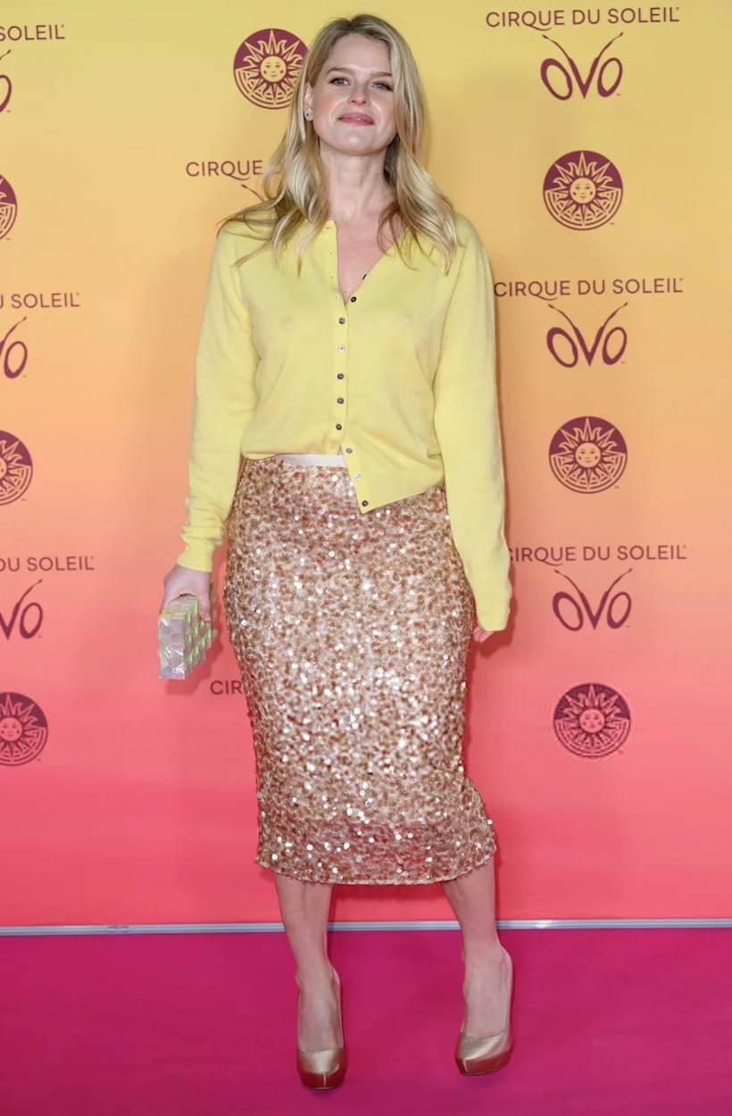 Alice Eve, 43 picture 4 of 4