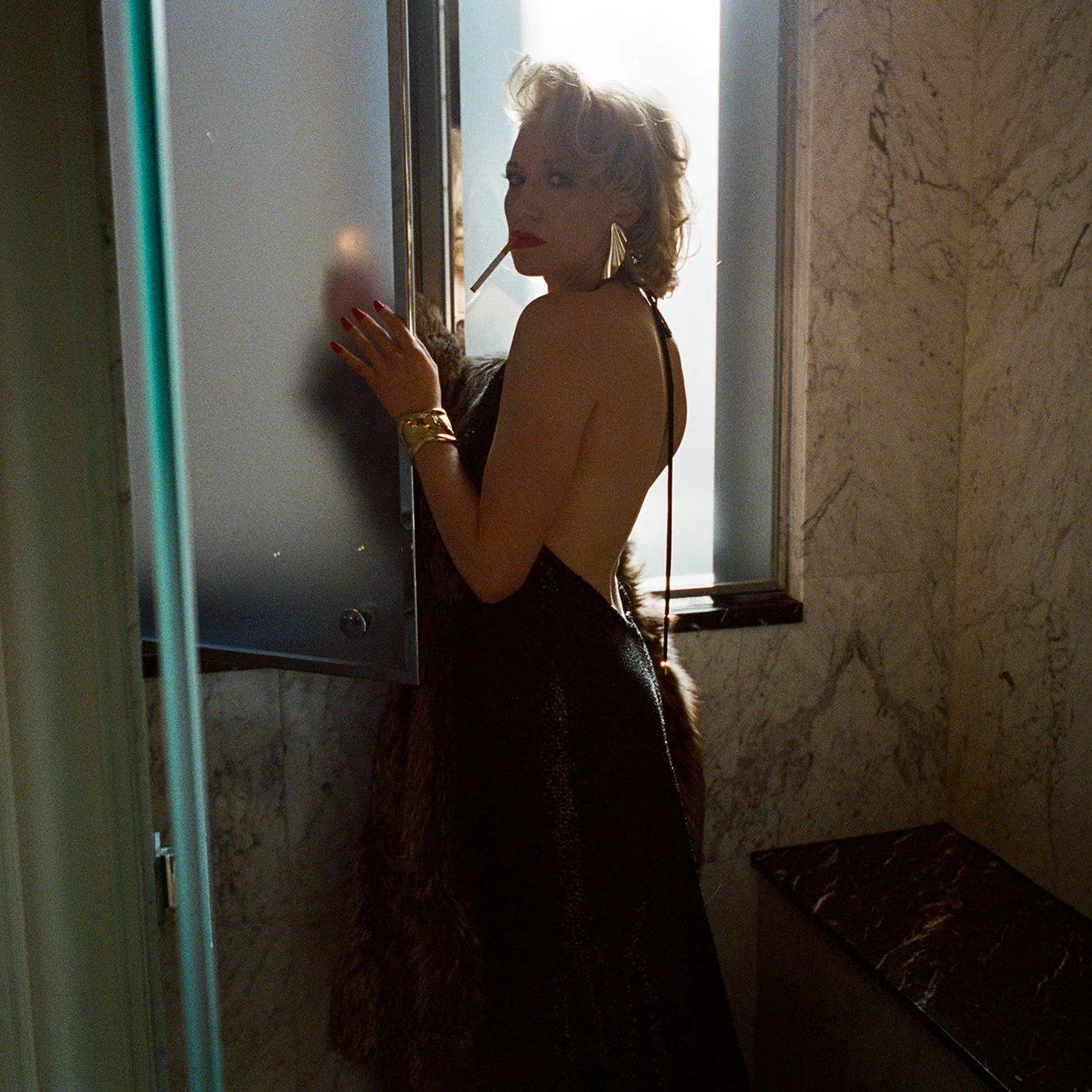 Carrie Coon, 45 picture 1 of 1