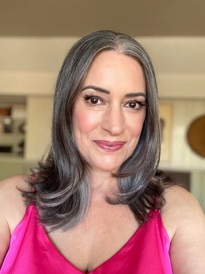 Paget Brewster, 56 picture 1 of 3