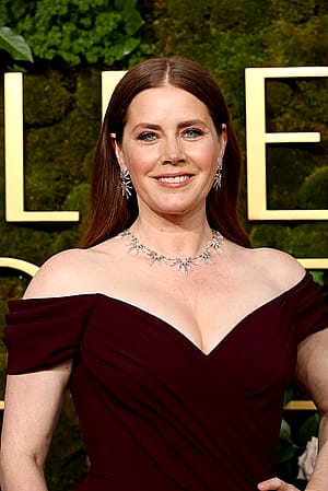 Amy Adams, 51'