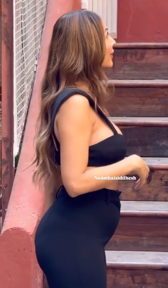 Malaika Arora, 51 picture 6 of 6
