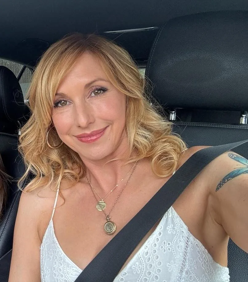 Kari Byron, 51 picture 1 of 1
