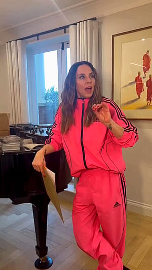 Melanie C, 52'