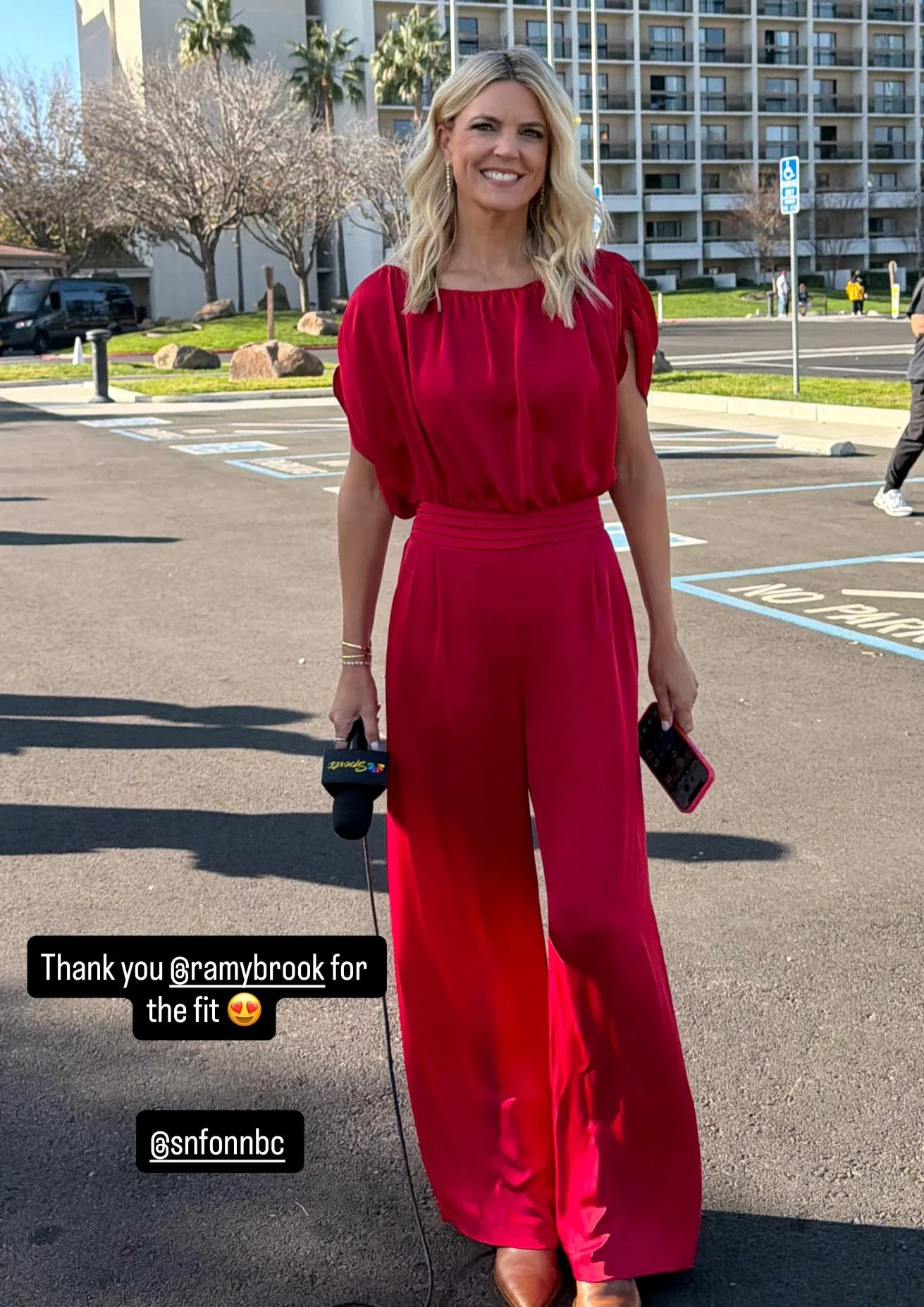 Melissa Stark, 52 picture 1 of 1