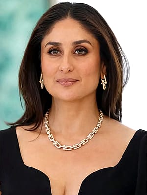 Kareena Kapoor, 45'