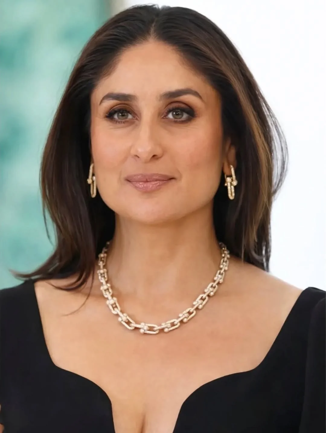 Kareena Kapoor, 45 picture 1 of 3