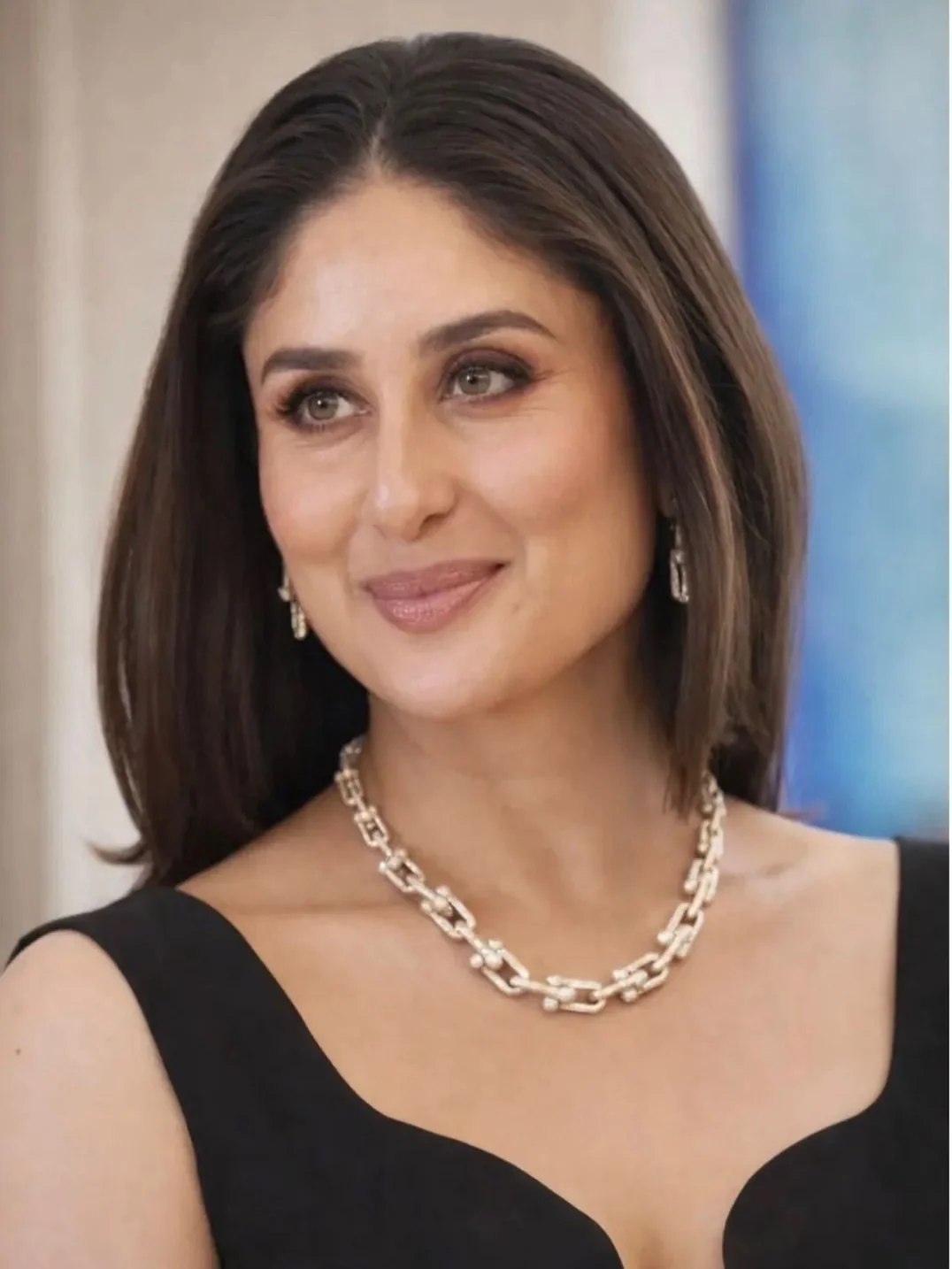 Kareena Kapoor, 45 picture 2 of 3