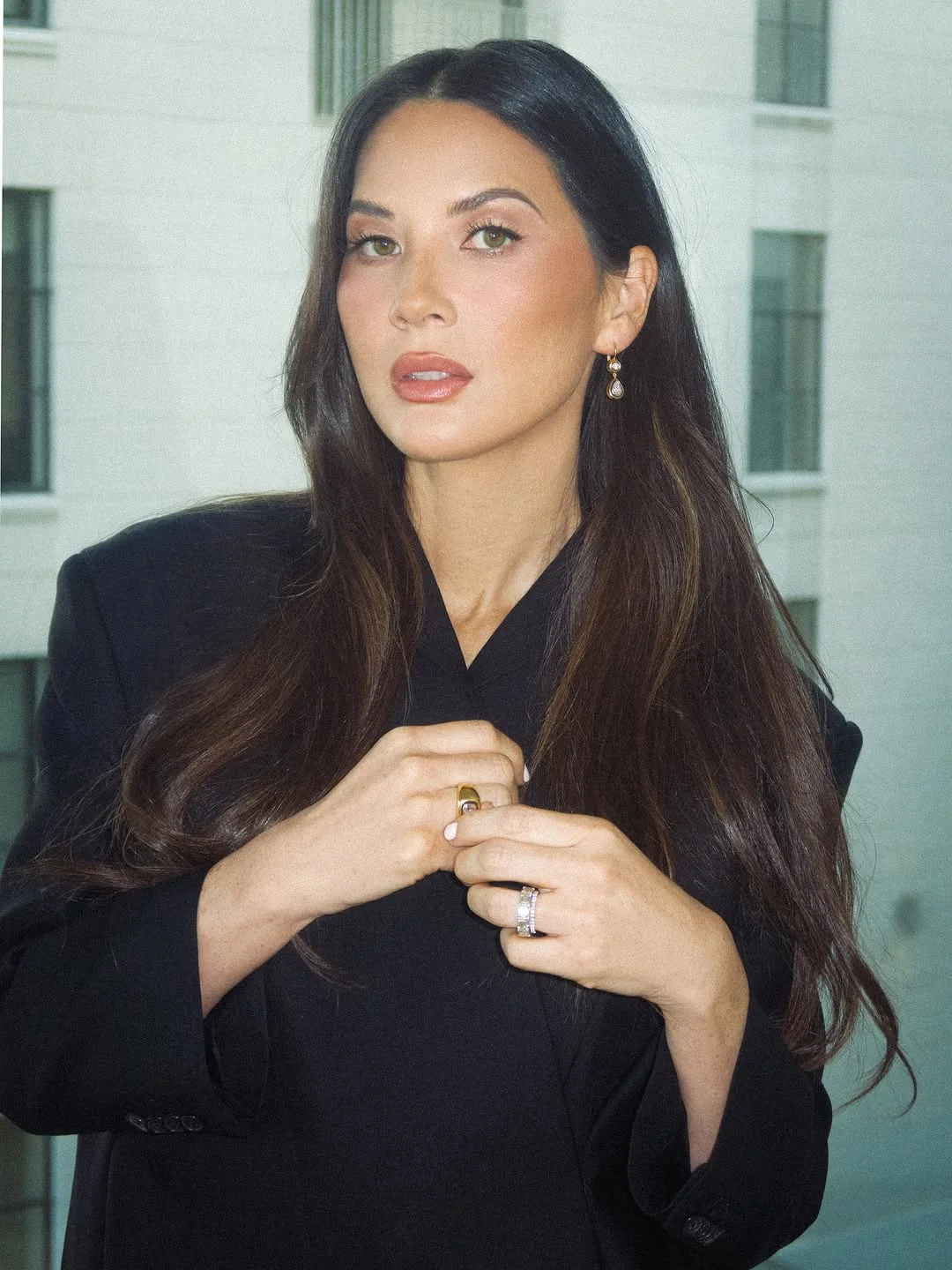 Olivia Munn, 45 picture 1 of 3