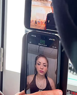 Shakira, 49'