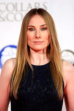 Rosie Marcel, 48'