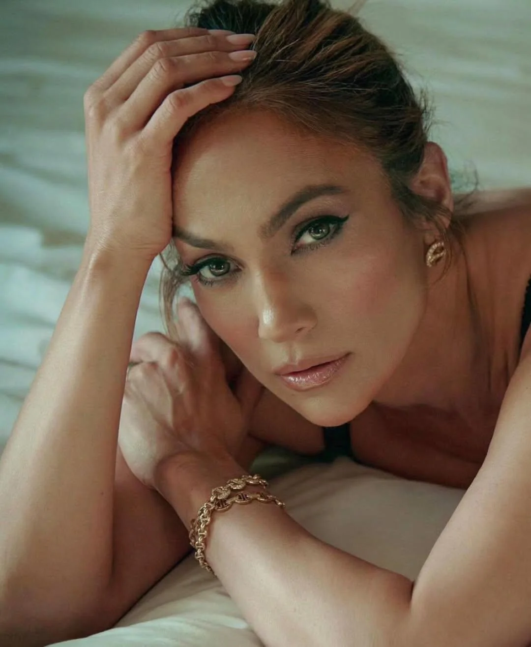 Jennifer Lopez, 56 picture 1 of 1