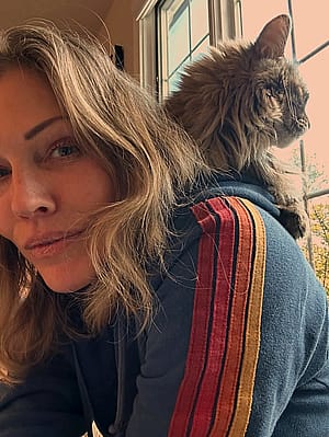 Tricia Helfer, 51'