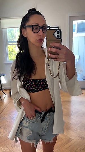 Linda Park, 47'