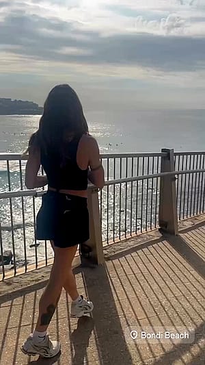 Melanie C, 52'
