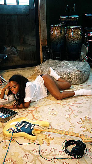 Janelle Monae, 40'